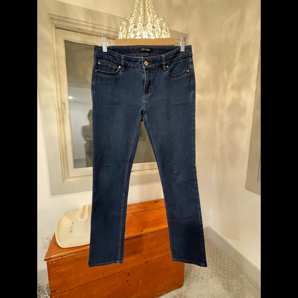 WHITE HOUSE BLACK MARKET - SKINNY JEANS